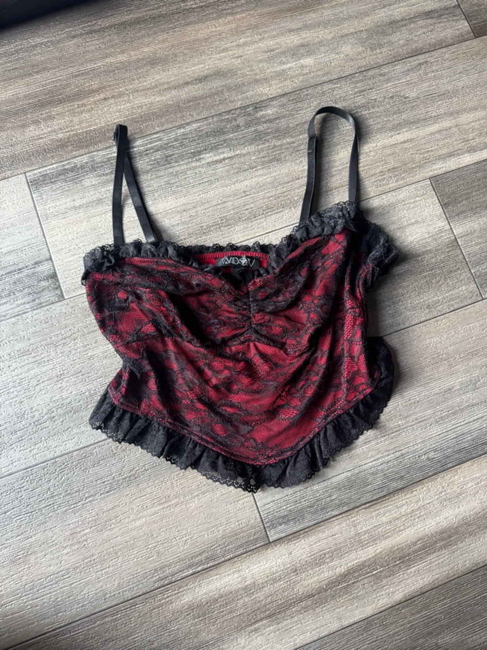 DOLLS KILL/ WIDOW: Red & Black Lace Crop Top